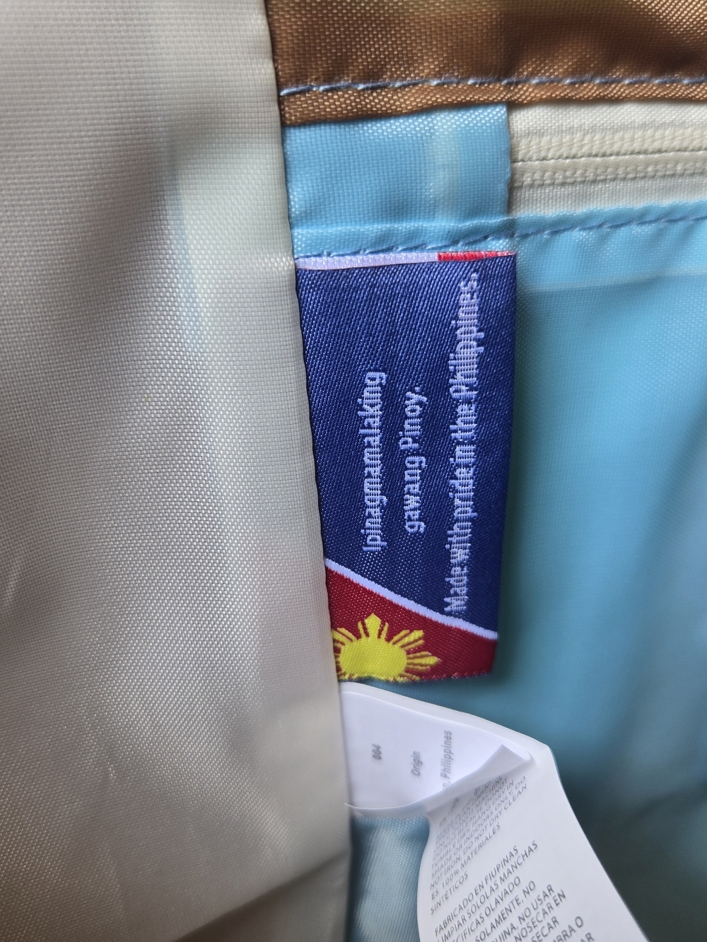 cotopaxi Multicolor Canvas Tote Bag 30L - Picture 4 of 4